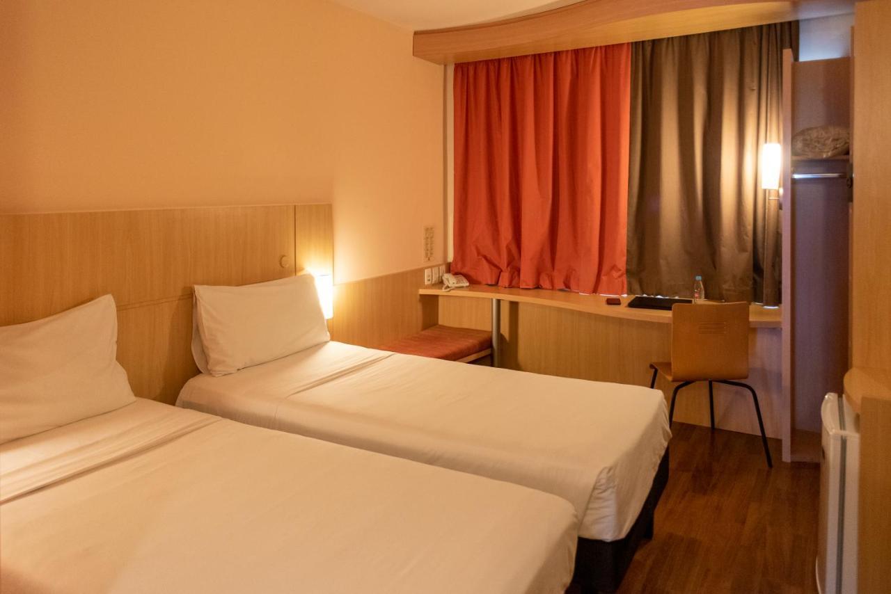 Отель Ibis Sao Paulo Barra Funda Экстерьер фото