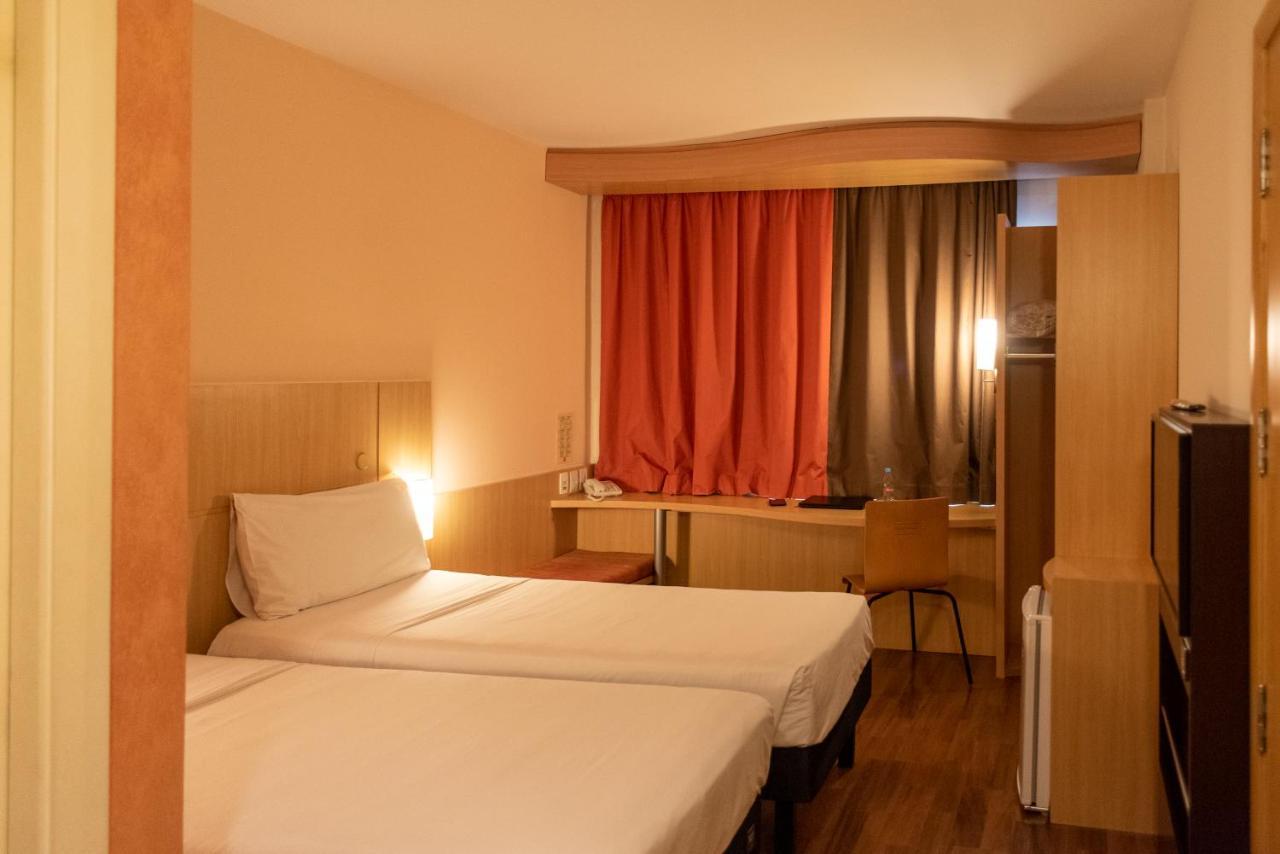 Отель Ibis Sao Paulo Barra Funda Экстерьер фото