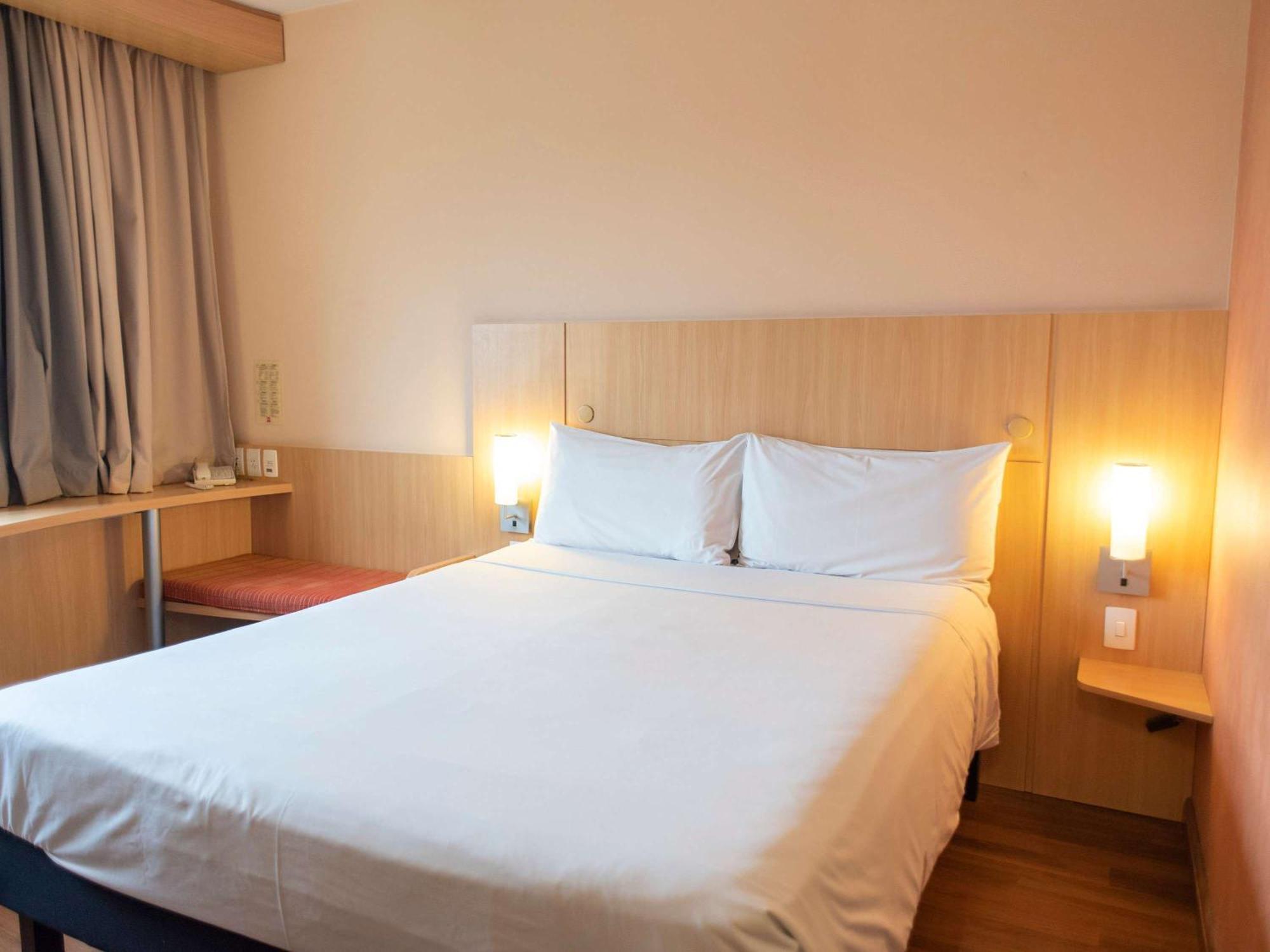 Отель Ibis Sao Paulo Barra Funda Экстерьер фото
