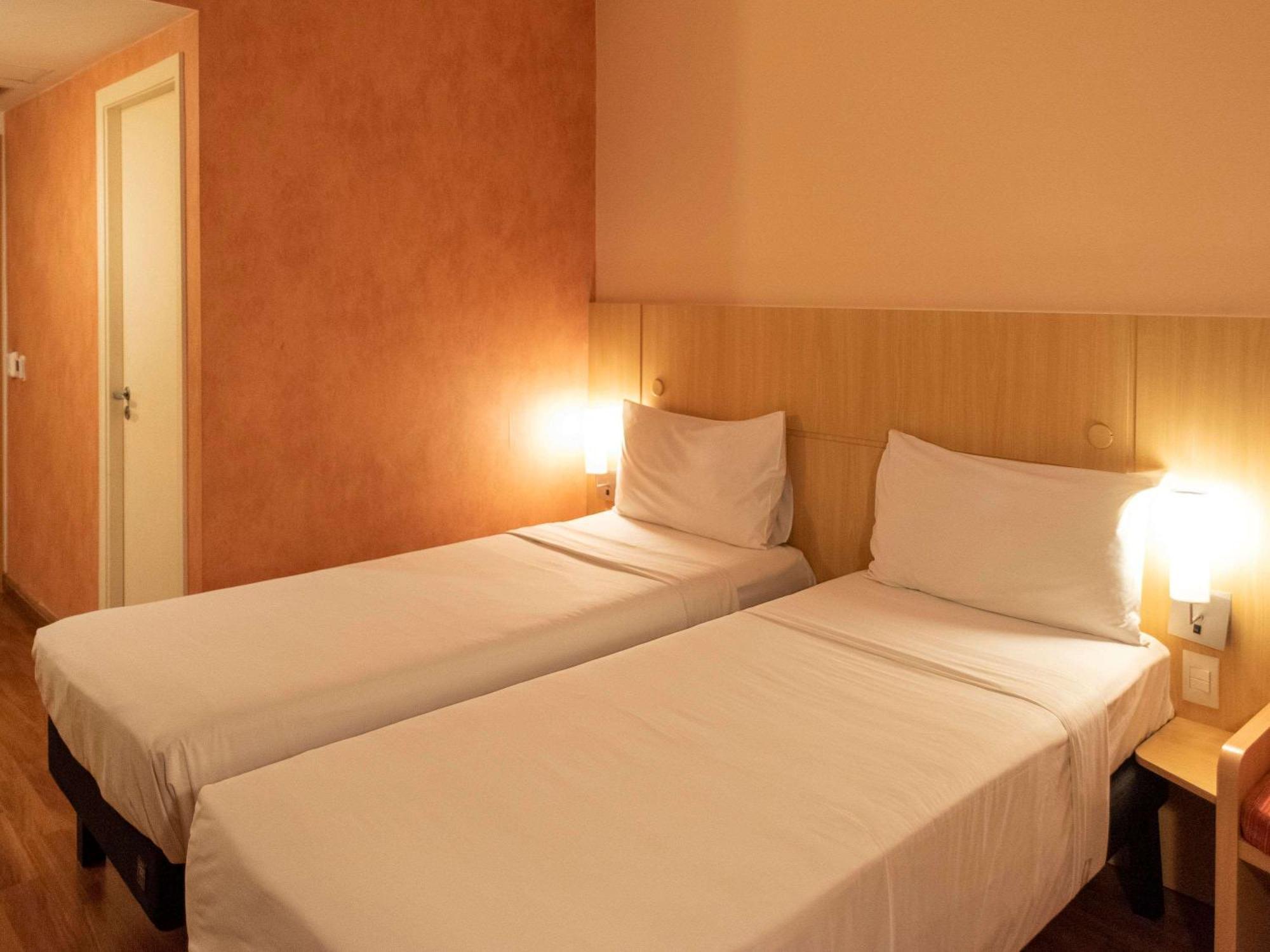 Отель Ibis Sao Paulo Barra Funda Экстерьер фото