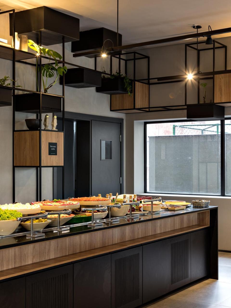 Отель Ibis Sao Paulo Barra Funda Экстерьер фото